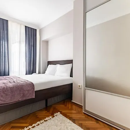 Flat Near Marina And Marmaray In Bagdat Avenue Стамбул